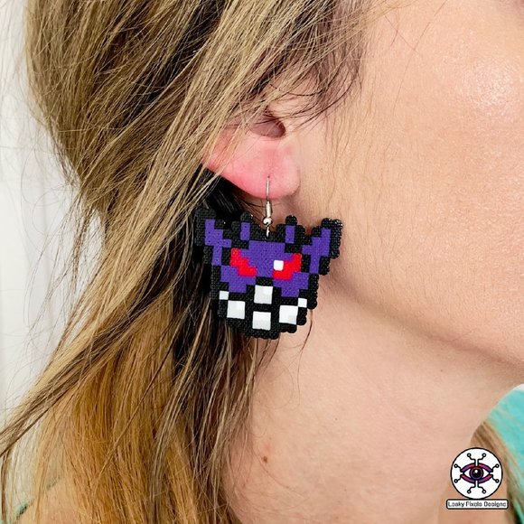 Gengar Pokémon Pokéball Perler Earrings - Picture 3 of 3